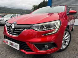Rojo Usado 2020 Renault Mégane IV Zen Berlina | 13.990 € (Precio justo)