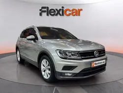 Gris Usado 2020 VW Tiguan Advance SUV | 21.990 € (Super precio)