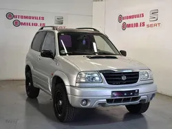Plateado Usado 2002 Suzuki Grand Vitara SUV | 7000 €