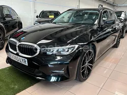 Negro Usado 2022 BMW 318 Familiar | 25.950 € (Precio justo)
