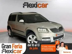 Gris / plata Usado 2015 Skoda Yeti Active SUV | 11.990 € (Un poco caro)