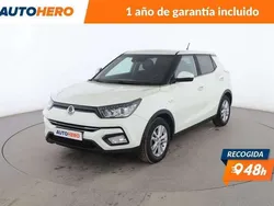 Blanco Usado 2018 Ssangyong Tivoli Limited SUV | 13.199 € (Precio justo)