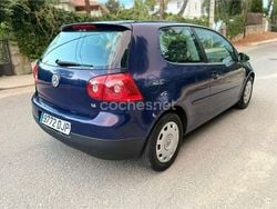 Negro Usado 2005 VW Golf IV Trendline Berlina | 3100 € (Buen precio)