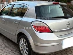 Gris / plata Usado 2005 Opel Astra Cosmo Berlina | 3500 € (Precio justo)