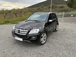 Negro Usado 2010 Mercedes ML350 SUV | 19.500 €
