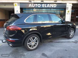 Negro Usado 2015 Porsche Cayenne SUV | 44.900 € (Caro)