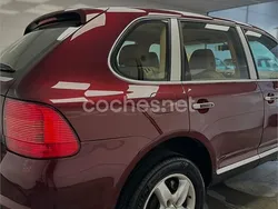 Granate Usado 2004 Porsche Cayenne S SUV | 16.600 € (Caro)