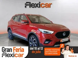 Rojo Usado 2023 MG ZS Luxury Berlina | 17.990 € (Un poco caro)