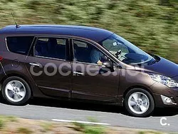 Marrón Usado 2010 Renault Grand Scénic III Dynamique Monovolumen | 6500 € (Precio justo)