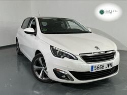 Blanco Usado 2017 Peugeot 308 Allure Berlina | 12.900 € (Caro)