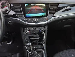 Blanco Usado 2017 Opel Astra Excellence Familiar | 6900 € (Precio justo)