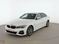 Blanco Usado 2022 BMW 330e M Sport Berlina | 31.199 € (Un poco caro)