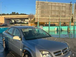 Gris / plata Usado 2005 Opel Vectra Sport Berlina | 2700 € (Precio justo)