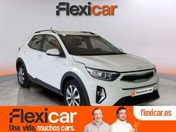 Blanco Usado 2022 Kia Stonic SUV | 13.490 € (Precio justo)