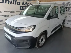 Blanco Usado 2024 Opel Combo Edition Monovolumen | 20.990 € (Un poco caro)