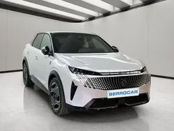 Blanco Usado 2024 Peugeot e-3008 GT SUV | 38.400 € (Buen precio)
