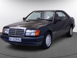 Gris oscuro Usado 1989 Mercedes E300 | 16.740 €