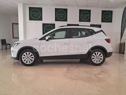 Blanco Usado 2024 Seat Arona Style SUV | 18.300 € (Precio justo)