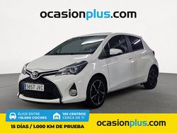 Blanco Usado 2016 Toyota Yaris Hybrid Advance Utilitario | 13.290 € (Precio justo)