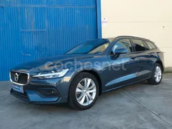 Azul Usado 2021 Volvo V60 Momentum Familiar | 25.500 € (Precio justo)