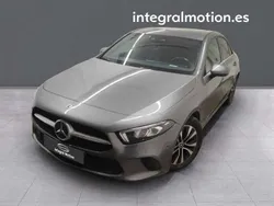 Gris Usado 2020 Mercedes A180 Berlina | 22.500 € (Precio justo)