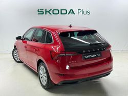 Rojo Usado 2023 Skoda Scala Ambition Utilitario | 18.900 € (Precio justo)