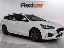 Blanco Usado 2021 Ford Focus ST-Line Utilitario | 12.190 € (Precio justo)