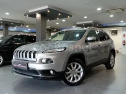Gris / plata Usado 2016 Jeep Cherokee Limited SUV | 19.490 € (Precio justo)