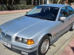 Usado 1998 BMW 316 Compact Utilitario | 2250 €