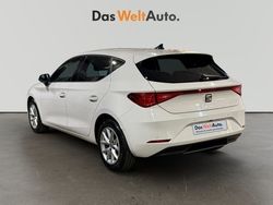 Blanco Usado 2024 Seat Leon Style | 25.490 € (Precio justo)