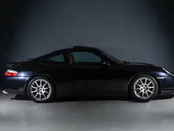 Negro Usado 2001 Porsche 911 Carrera 4 Coupe | 36.900 € (Buen precio)