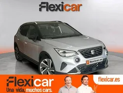 Gris / plata Usado 2022 Seat Arona FR SUV | 19.890 € (Precio justo)