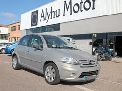 Beige Usado 2009 Citroën C3 Exclusive Utilitario | 4990 € (Precio justo)