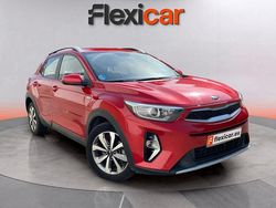 Rojo Usado 2021 Kia Stonic SUV | 14.590 € (Buen precio)
