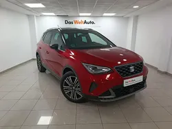 Rojo Usado 2023 Seat Arona FR SUV | 19.900 € (Precio justo)