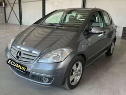 Gris Usado 2009 Mercedes A180 Avantgarde Utilitario | 7900 € (Precio justo)