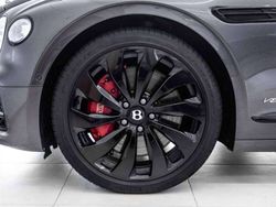 Gris Usado 2021 Bentley Flying Spur Berlina | 228.700 €