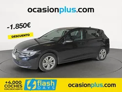 Negro Usado 2022 VW Golf VIII Life Berlina | 19.590 € (Precio justo)