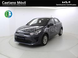 Gris / plata Usado 2021 Kia Rio Berlina | 16.990 € (Un poco caro)