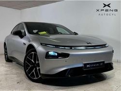 Gris Usado 2025 XPENG P7 Berlina | 54.900 €