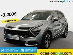 Gris plata Usado 2024 Kia Sportage SUV | 30.819 € (Precio justo)