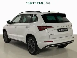 Blanco Usado 2023 Skoda Karoq SportLine SUV | 27.990 € (Precio justo)