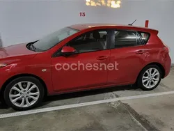 Rojo Usado 2010 Mazda 3 Luxury Berlina | 9200 € (Super precio)