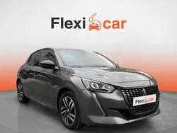 Gris Usado 2023 Peugeot 208 Allure Utilitario | 12.490 € (Super precio)