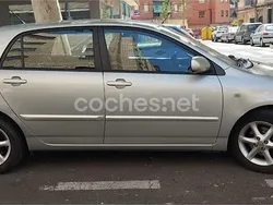 Gris / plata Usado 2006 Toyota Corolla Sol Berlina | 4130 € (Precio justo)