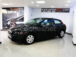 Negro Usado 2009 Volvo C30 Drive Kinetic Utilitario | 5499 € (Precio justo)