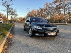 Negro Usado 2010 Opel Insignia Sport Berlina | 5999 € (Precio justo)