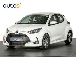 Blanco Usado 2023 Toyota Yaris Hybrid Active Berlina | 20.900 € (Precio justo)