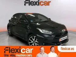 Negro Usado 2021 Toyota Yaris Hybrid Style Utilitario | 20.290 € (Precio justo)