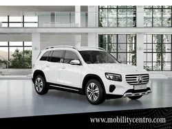 Blanco Nuevo 2025 Mercedes GLB220 SUV | 54.600 € (Un poco caro)